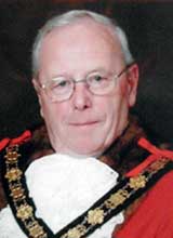 Picture of Cyng. A.H. Hitchman. Mayor of Llanelli 2008 - 09 